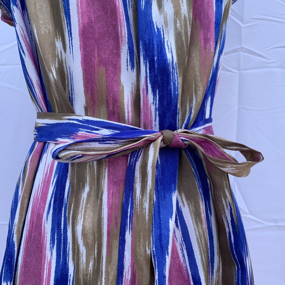 Dress - Picture 3 of 7